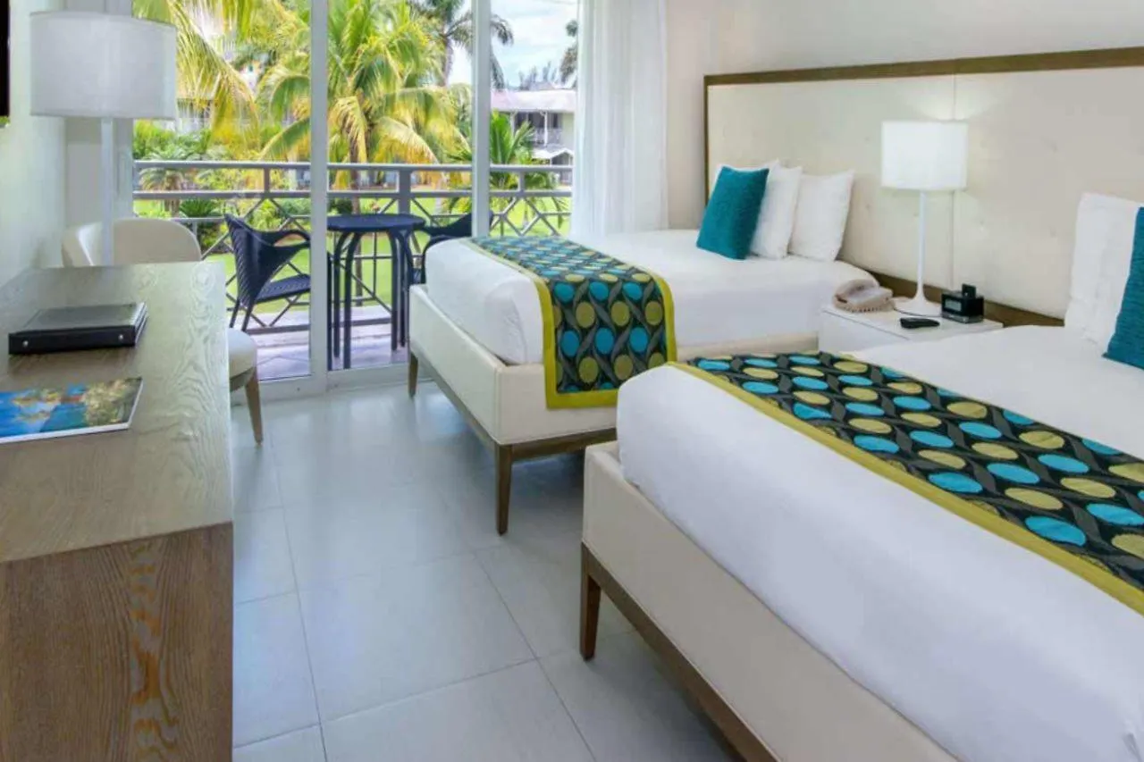 Hotel The Oasis At Sunset Montego Bay Rezort