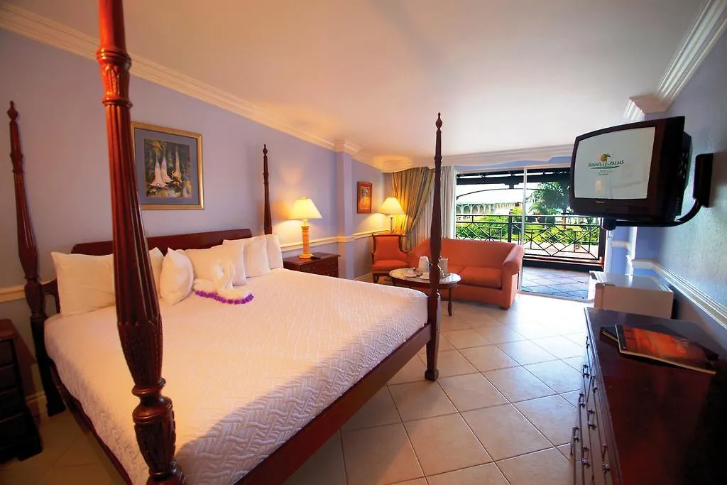 Hotel The Oasis At Sunset Montego Bay Jamajka