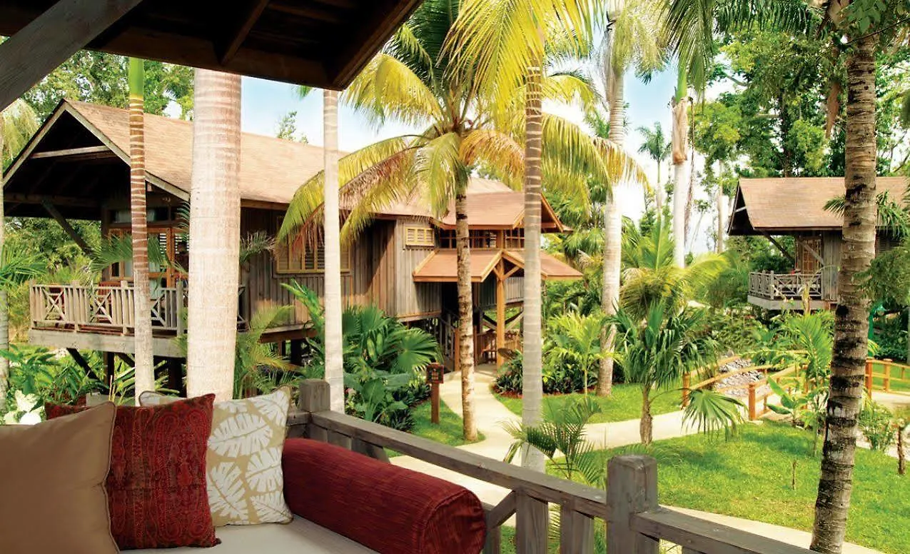 Hotel The Oasis At Sunset Montego Bay Jamajka